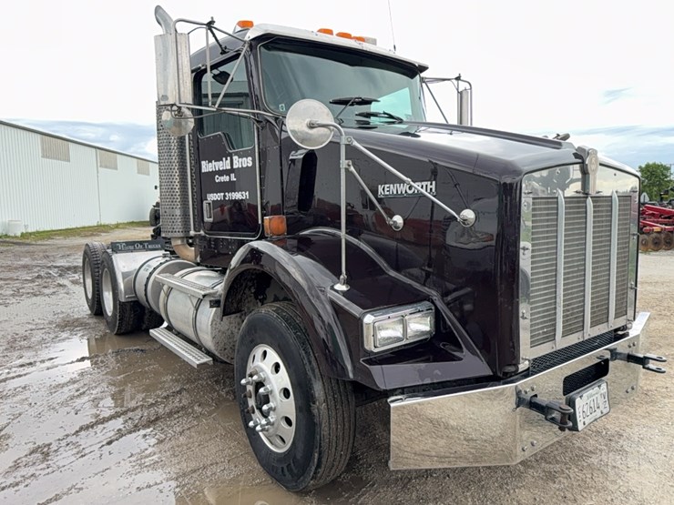 1999-kenworth-t800-image-49