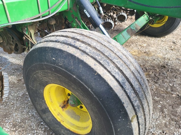 john-deere-1780-image-11