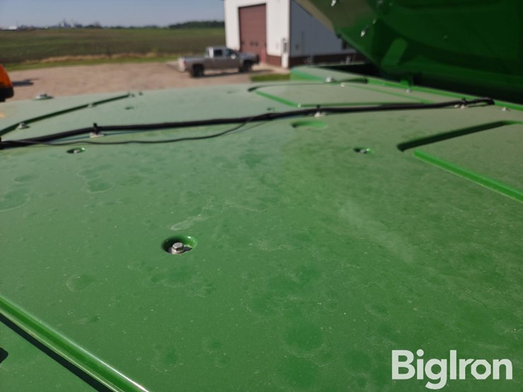 2017-john-deere-s670-image-11