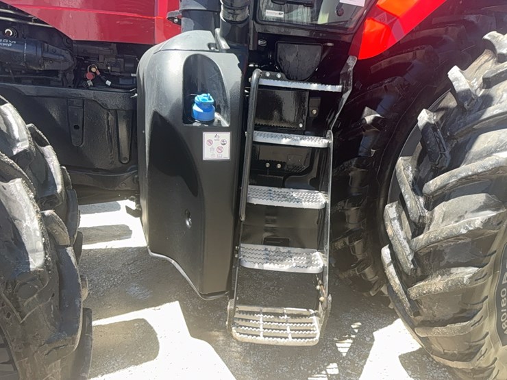 2020-case-ih-magnum-340-image-29
