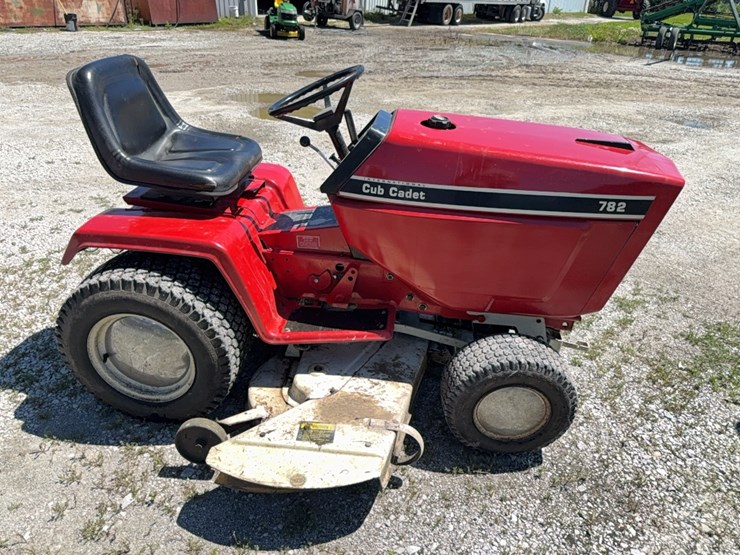 cub-cadet-782-image-4