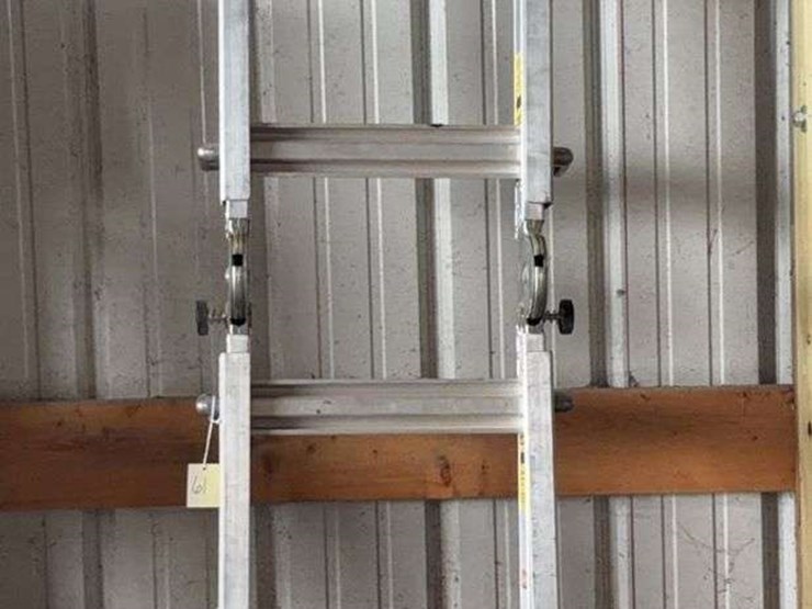 multi-position-aluminum-articulated-ladder-image-1