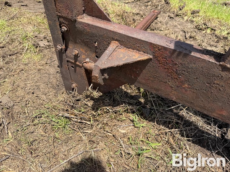 shop-built-3-pt-bale-fork-image-11