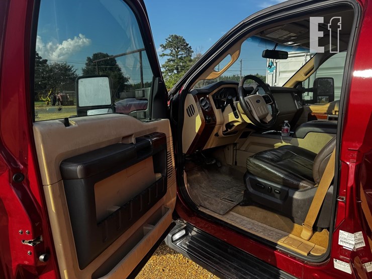 2016-ford-f250-king-ranch-image-9