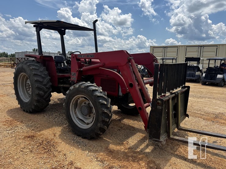 massey-ferguson-393-image-5