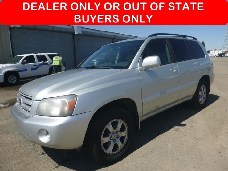 2004-toyota-highlander-image-1