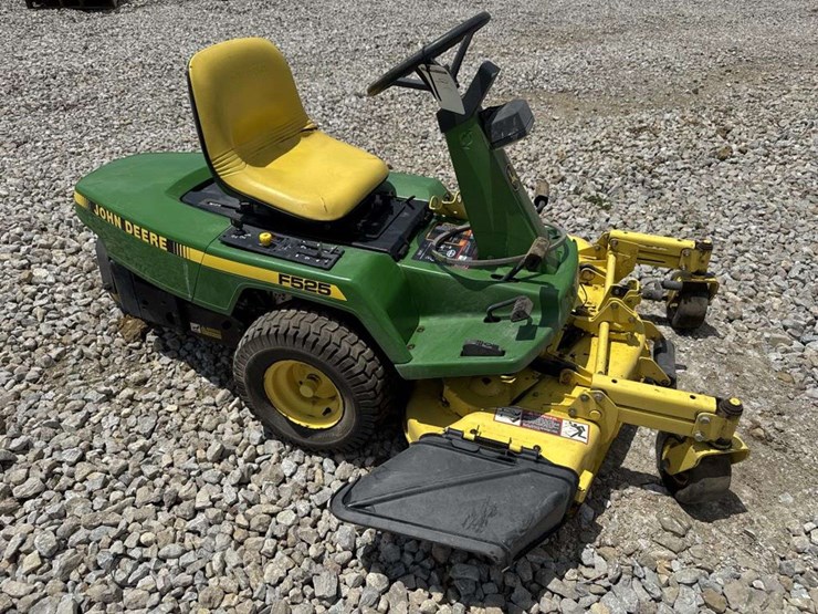 john-deere-f525-image-3
