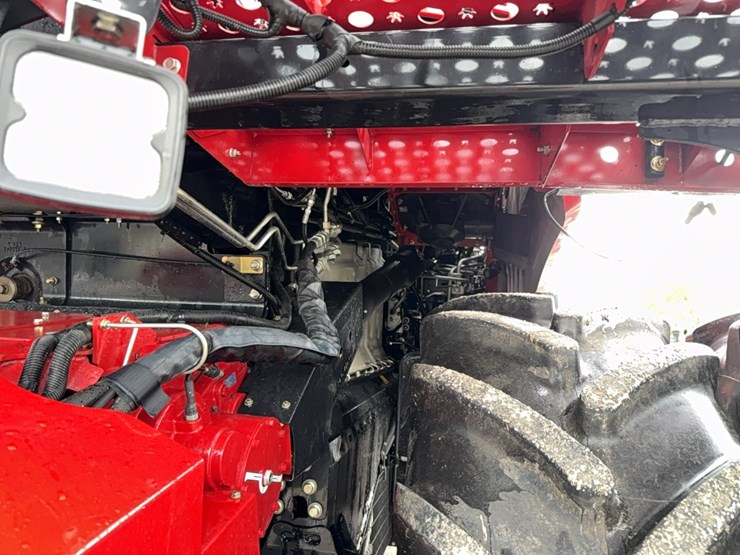 2022-case-ih-8250-image-34
