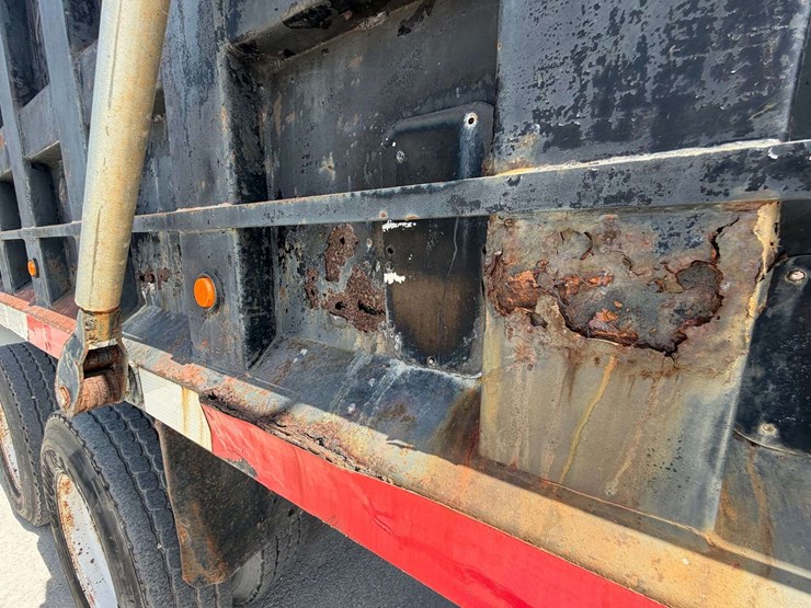 2006-mack-granite-ct713-image-36