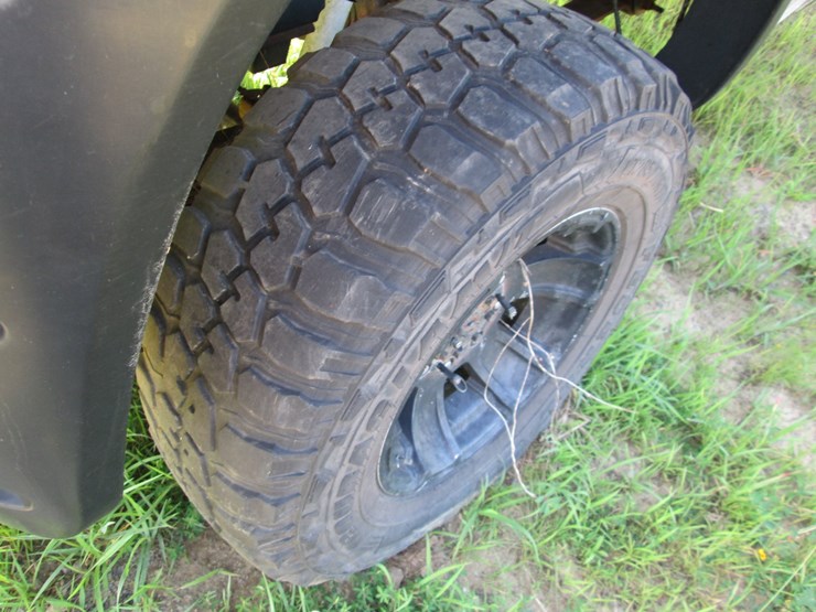 2008-dodge-2500-image-9