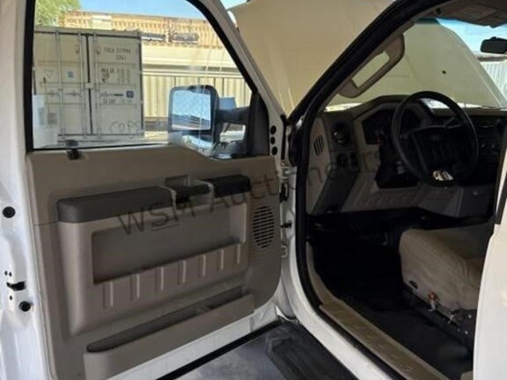 2008-ford-f350-image-28