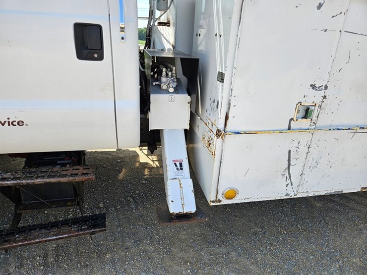 ford-f750-image-17