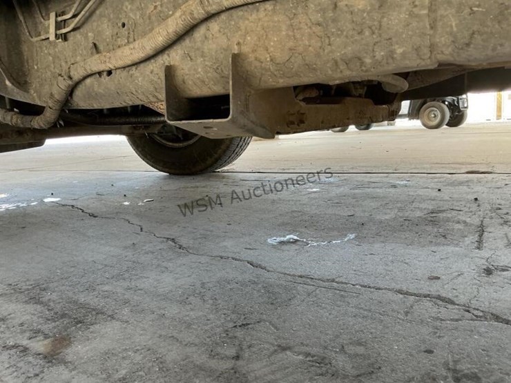 2010-ford-f150-image-25