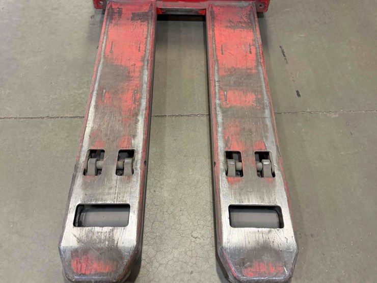 electric-pallet-jack-image-6