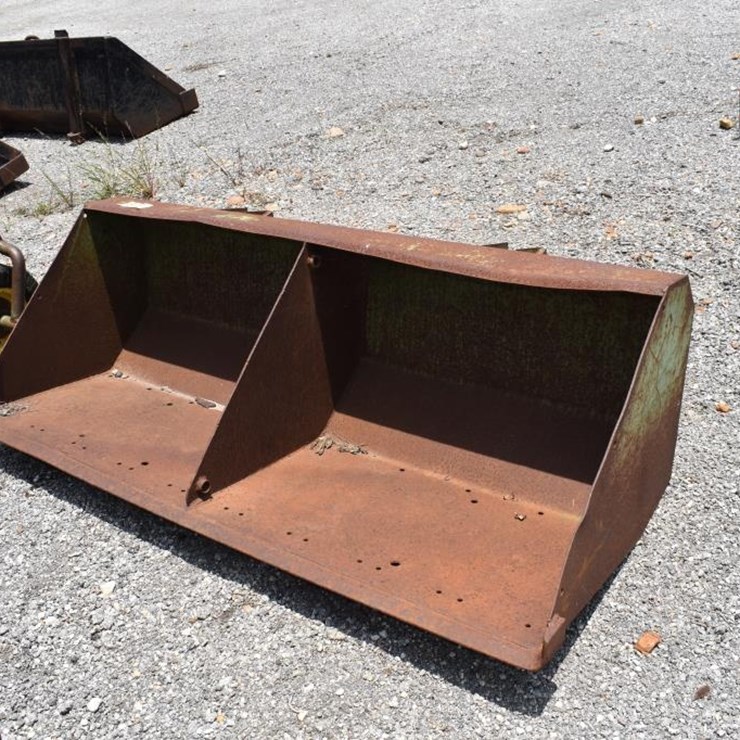6' LOADER BUCKET