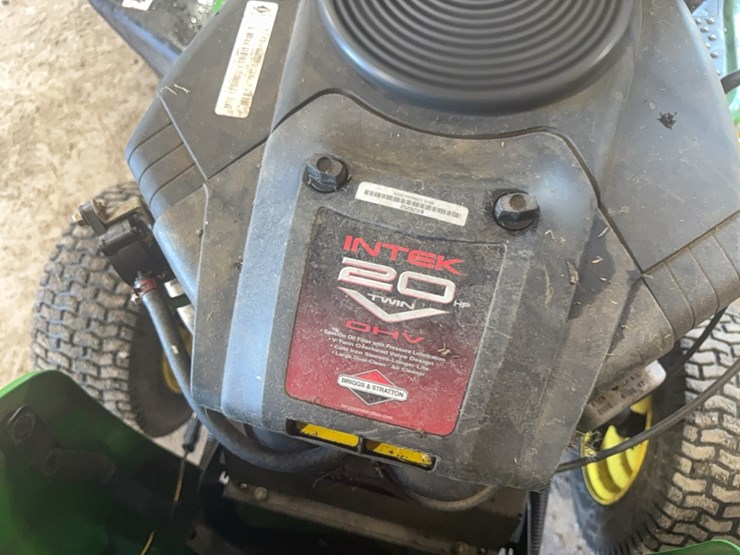 john-deere-l120-image-18
