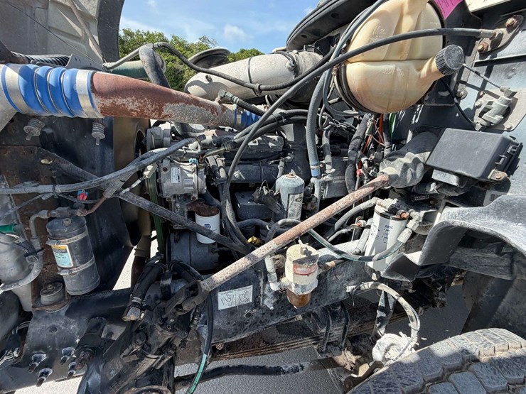 2006-mack-granite-ct713-image-40