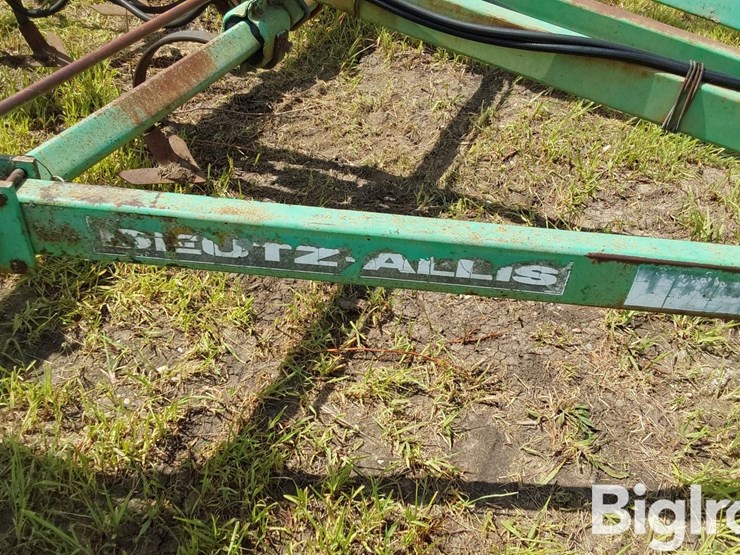 deutz-allis-27'-field-cultivator-image-14