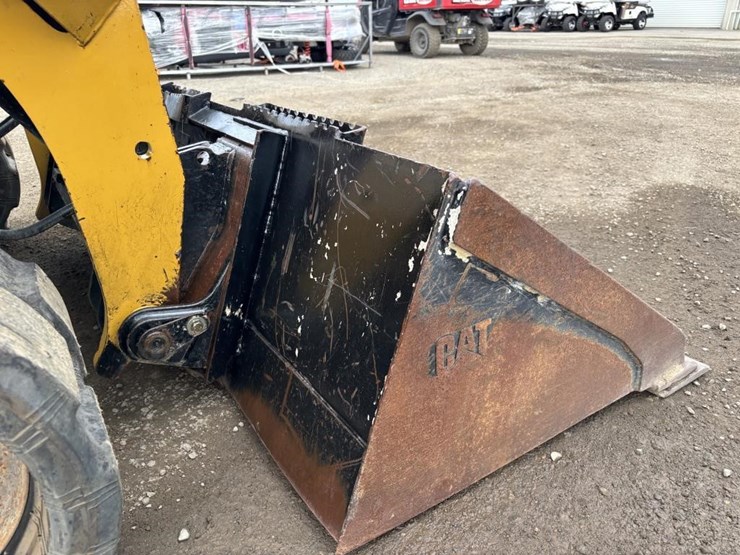 caterpillar-299d2-image-12