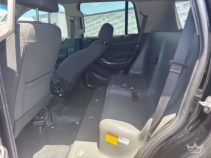 2019-chevrolet-tahoe-image-19