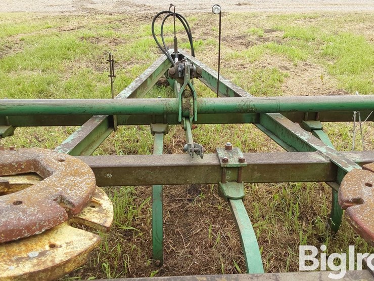 john-deere-15-image-19