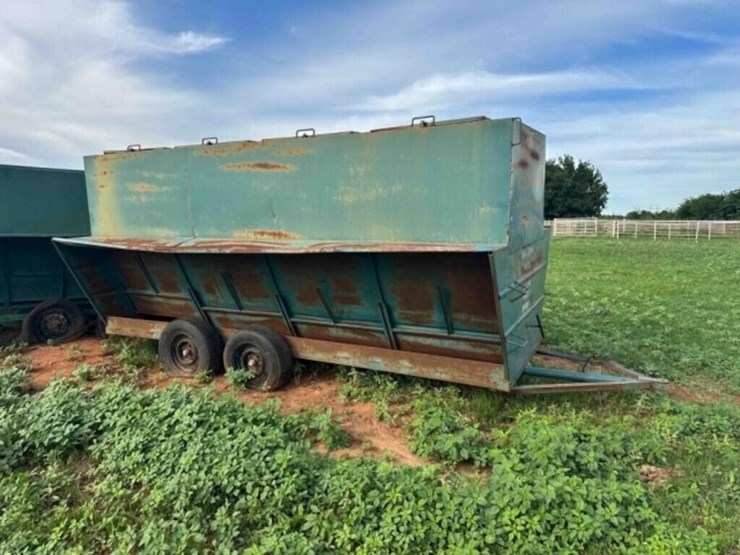 16'-oklahoma-pride-portable-feeder-image-1