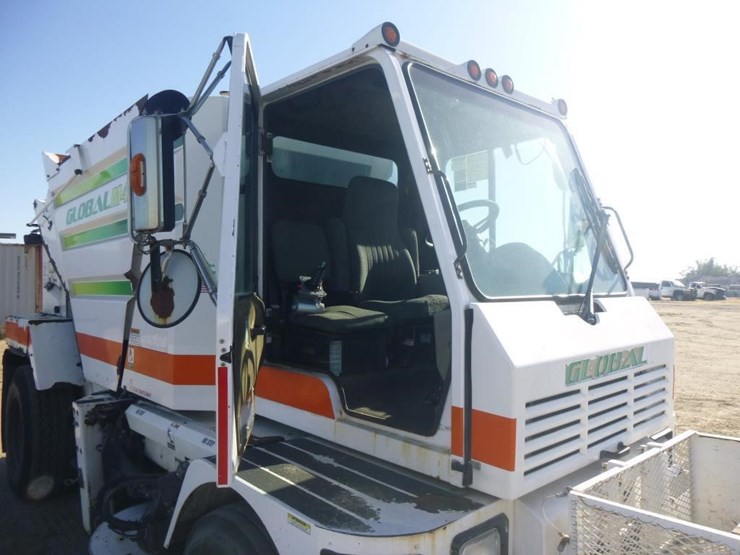 2013-global-m4-sweeper-image-10