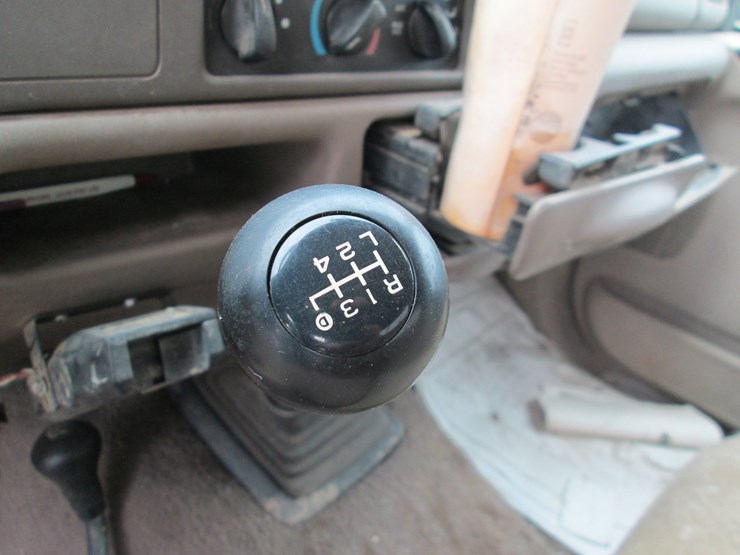 2000-ford-f350-image-29