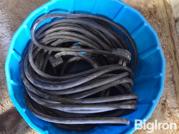 220-power-cords-image-11