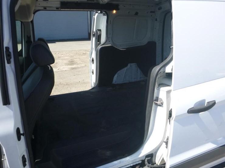 2017-ford-transit-connect-image-7
