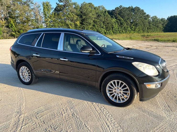 2012-buick-enclave-image-4