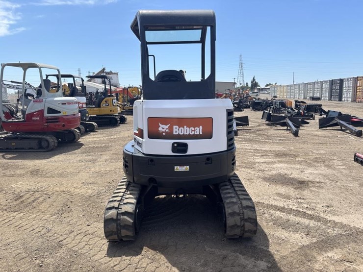 2013-bobcat-e26-image-8
