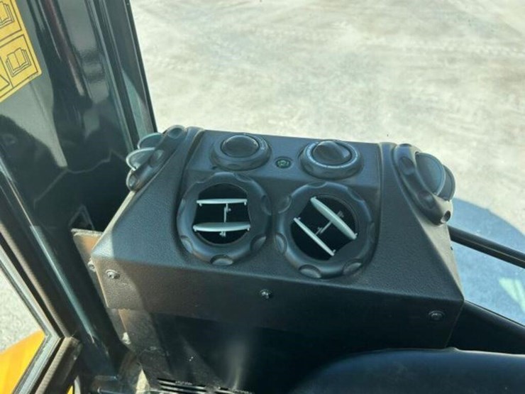 2021-hyundai-robex-35z-9a-image-21