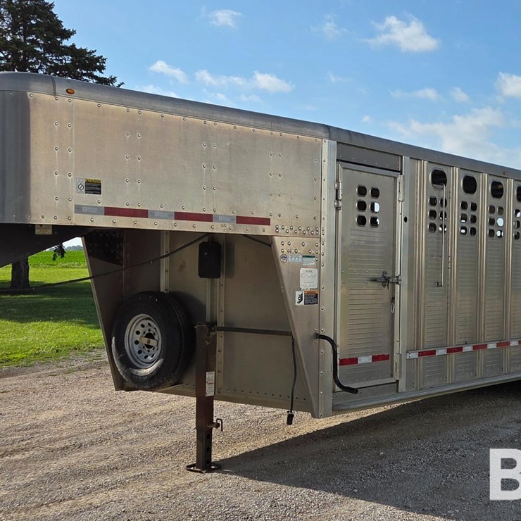 2014 WILSON LIVESTOCK TRAILER