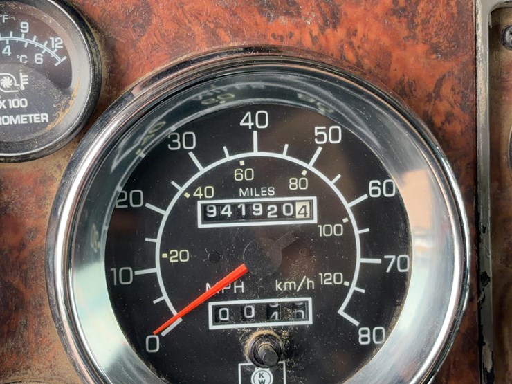 2006-kenworth-t800-image-52