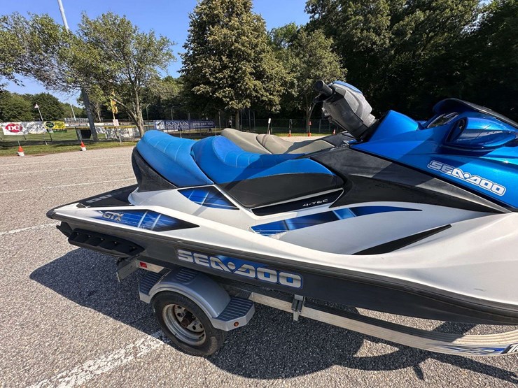 2007-sea-doo-gtx-4-tec-jet-ski,-2006-sea-doo-gtx-4-tec-jet-ski,-w/2017-triton-dual-ski-trailer-image-35