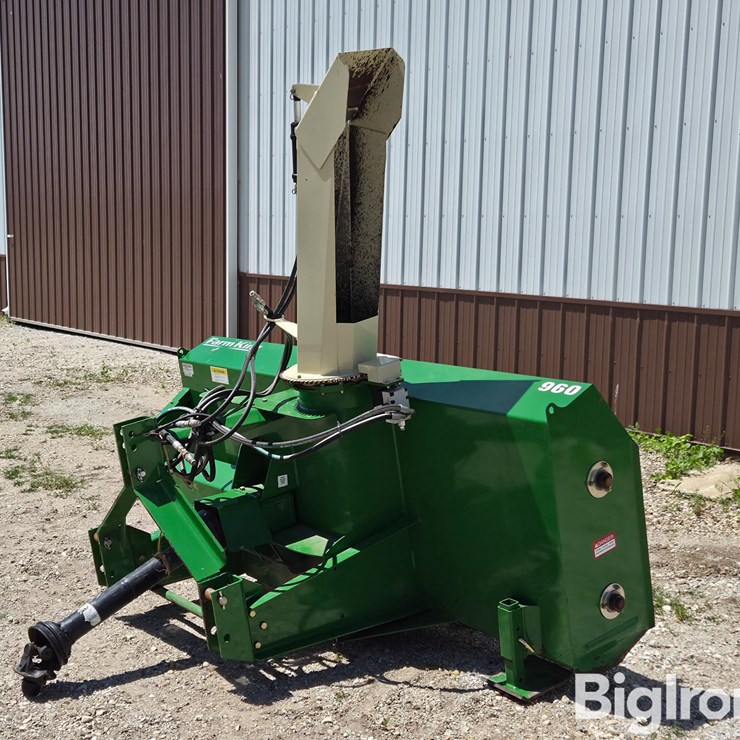 Farm King 960 Snowblower