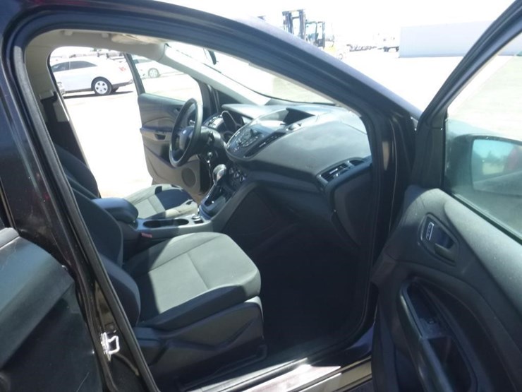 2013-ford-escape-image-6
