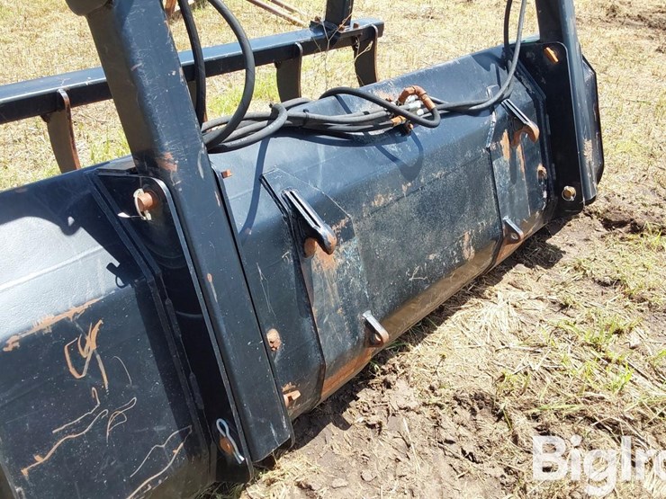 102"-bucket-w/maxi-grapple-image-17