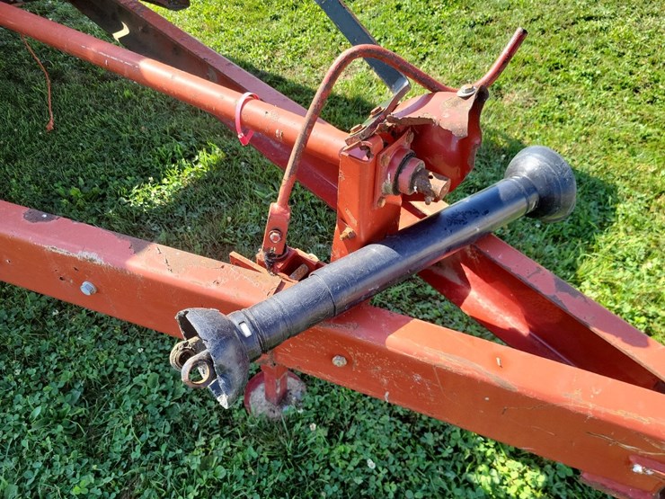 new-holland-195-image-11