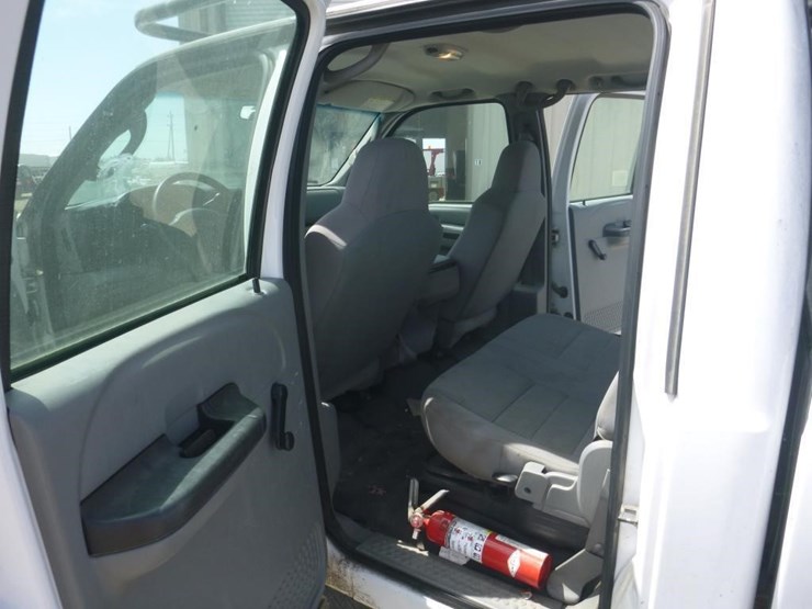 2006-ford-f250-image-8