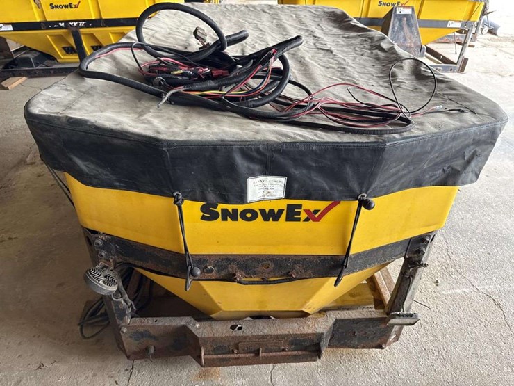 snow-ex-8ft-salt-spreader-image-5