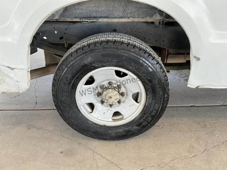 2009-ford-f250-image-9
