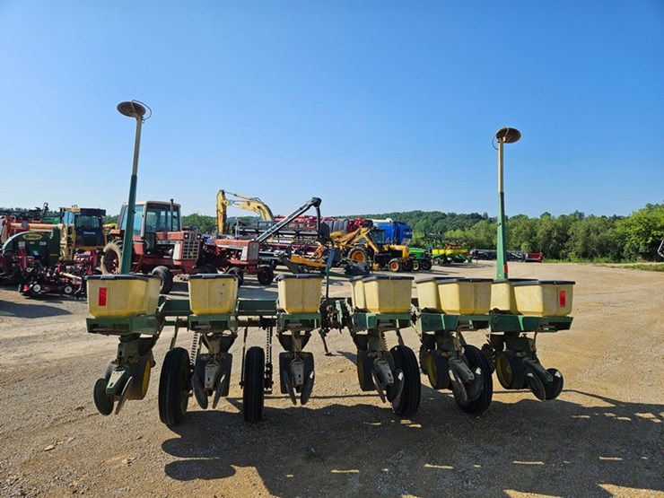 john-deere-7000-image-4