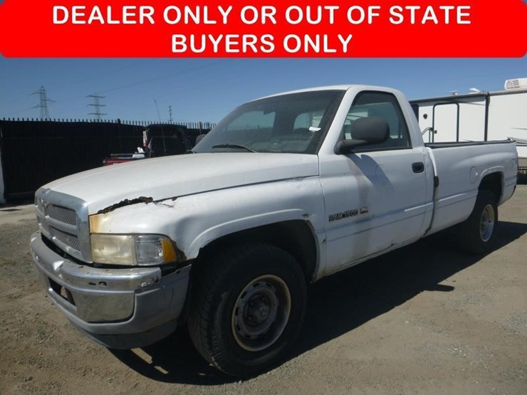 1999-dodge-ram-1500-image-1