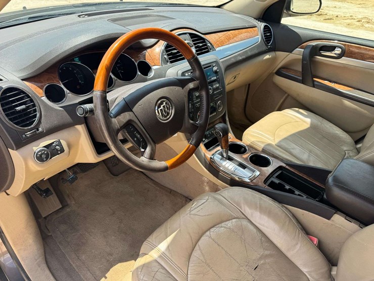2009-buick-enclave-cxl-image-11