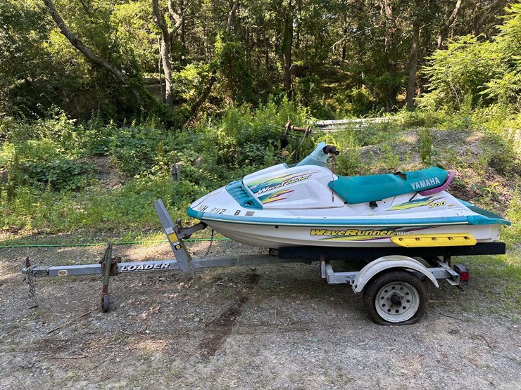 1997-yamaha-wave-raider-700-wave-runner-jet-ski-w/single-axle-trailer,-image-3