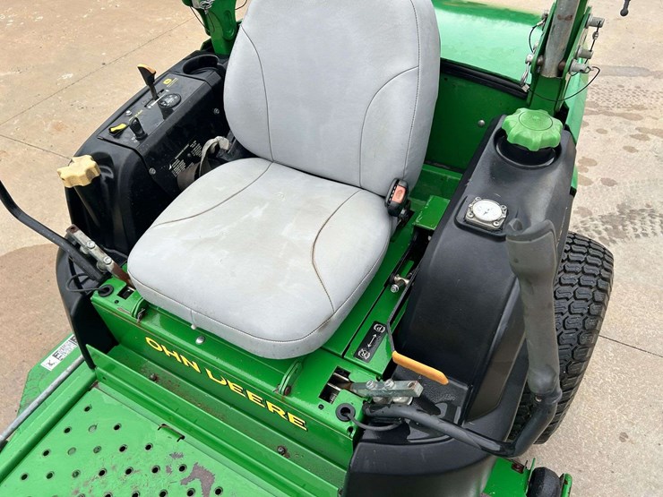 2015-john-deere-997-image-10