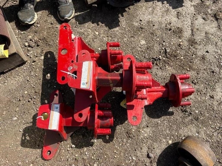 (4)-new-holland-spindles-image-4