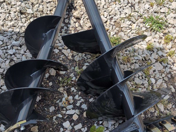 (1)-wolverine-skid-steer-auger-drive-&-bit-12"/18"-adb-13-1218r-image-2